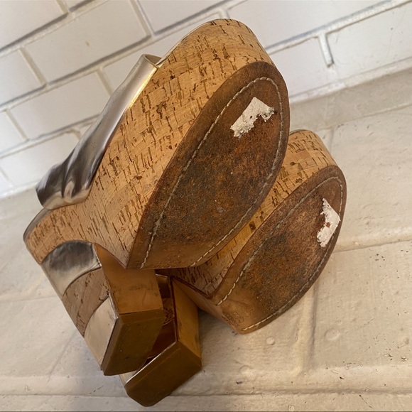 ALICE + OLIVIA Open Tote Wedge Size 40.5 Pale Gold - Picture 8 of 10